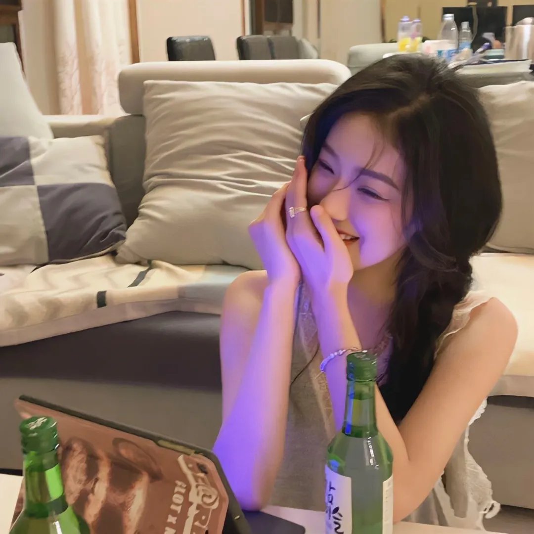 红楼梦第二部:黛玉葬花 海报